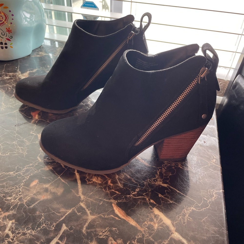 Black boots from Torrid size 8 - never worn